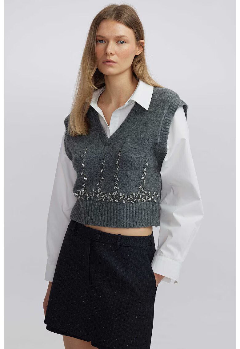 Ipekyol Pulover crop cu aplicatii din strasuri si design 2-in-1 - Alb/Gri melange