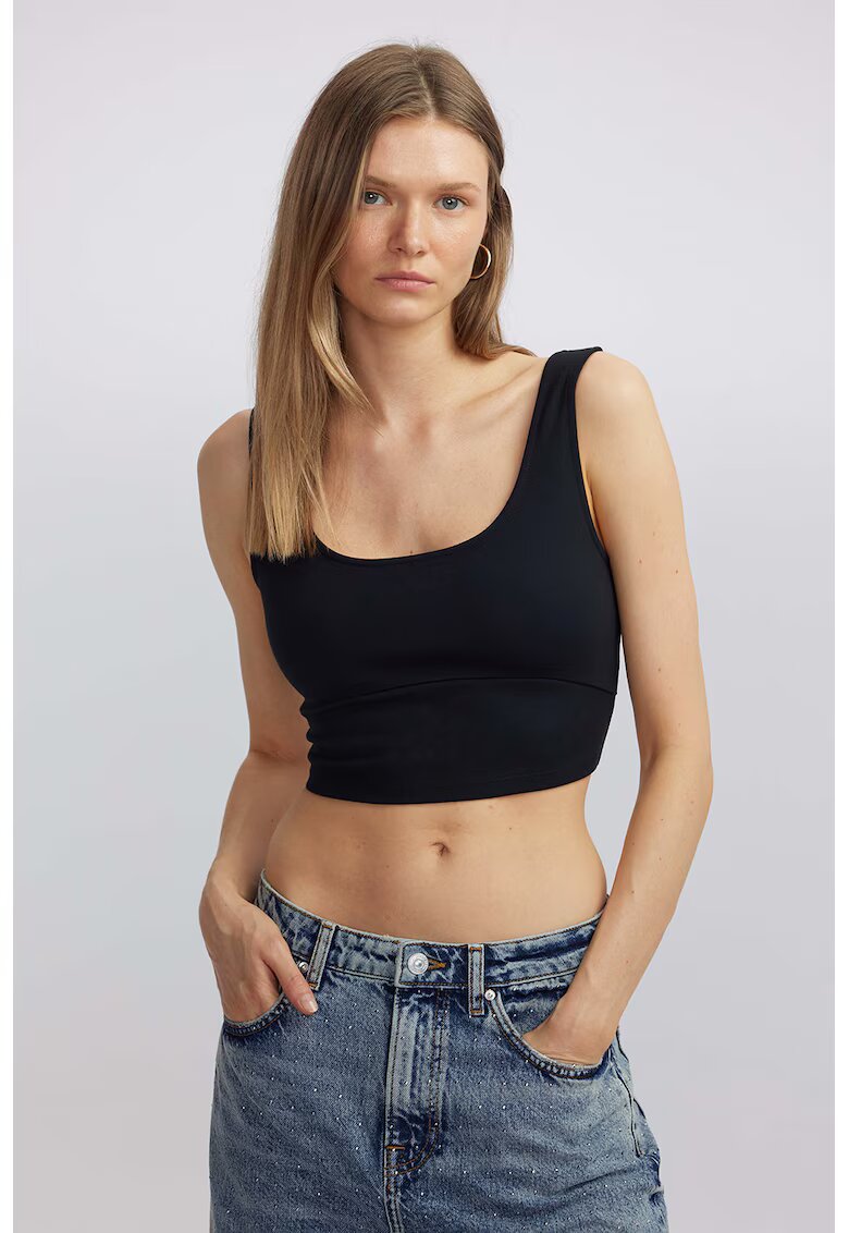 Ipekyol Top crop cu decolteu patrat - Negru