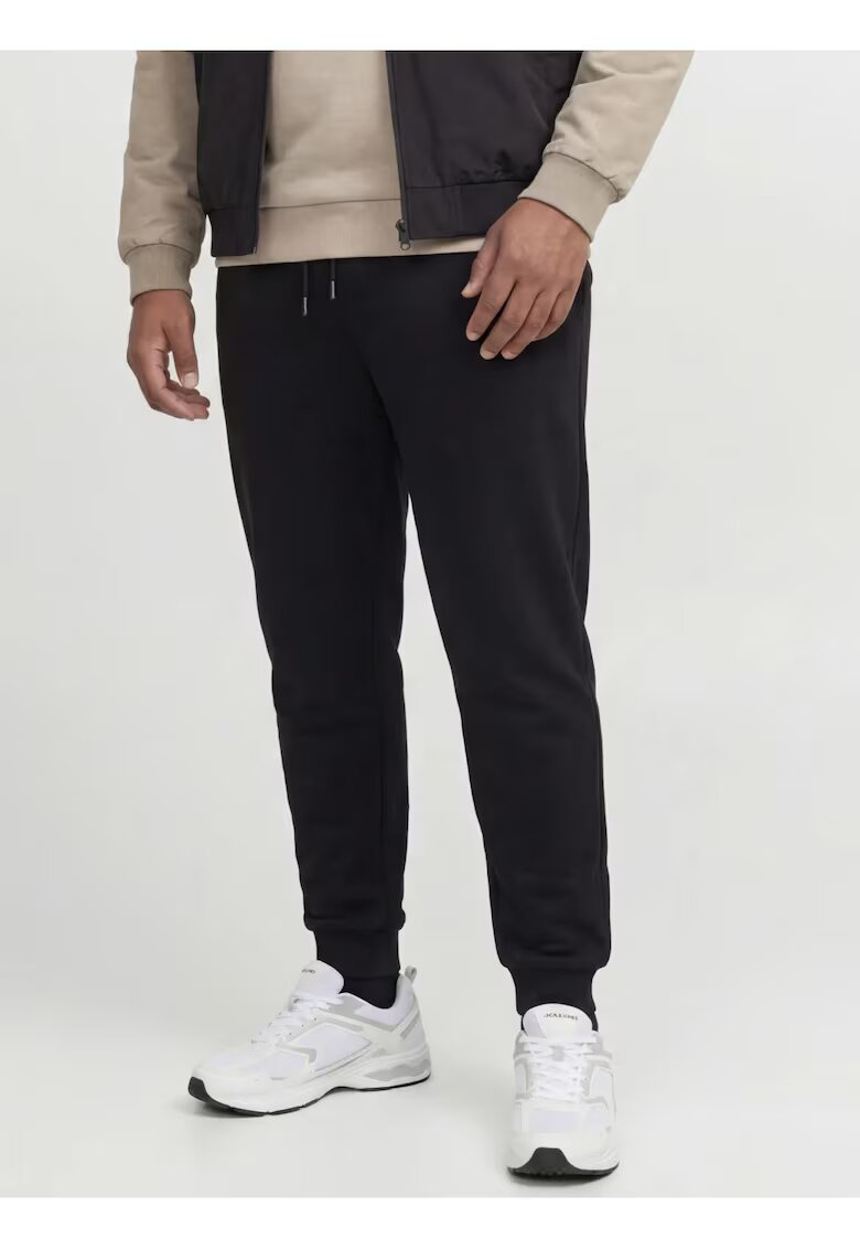 Jack & Jones Plus Pantaloni de trening JPSTGORDON JJBRADLEY - barbati - Regular fit - Negru