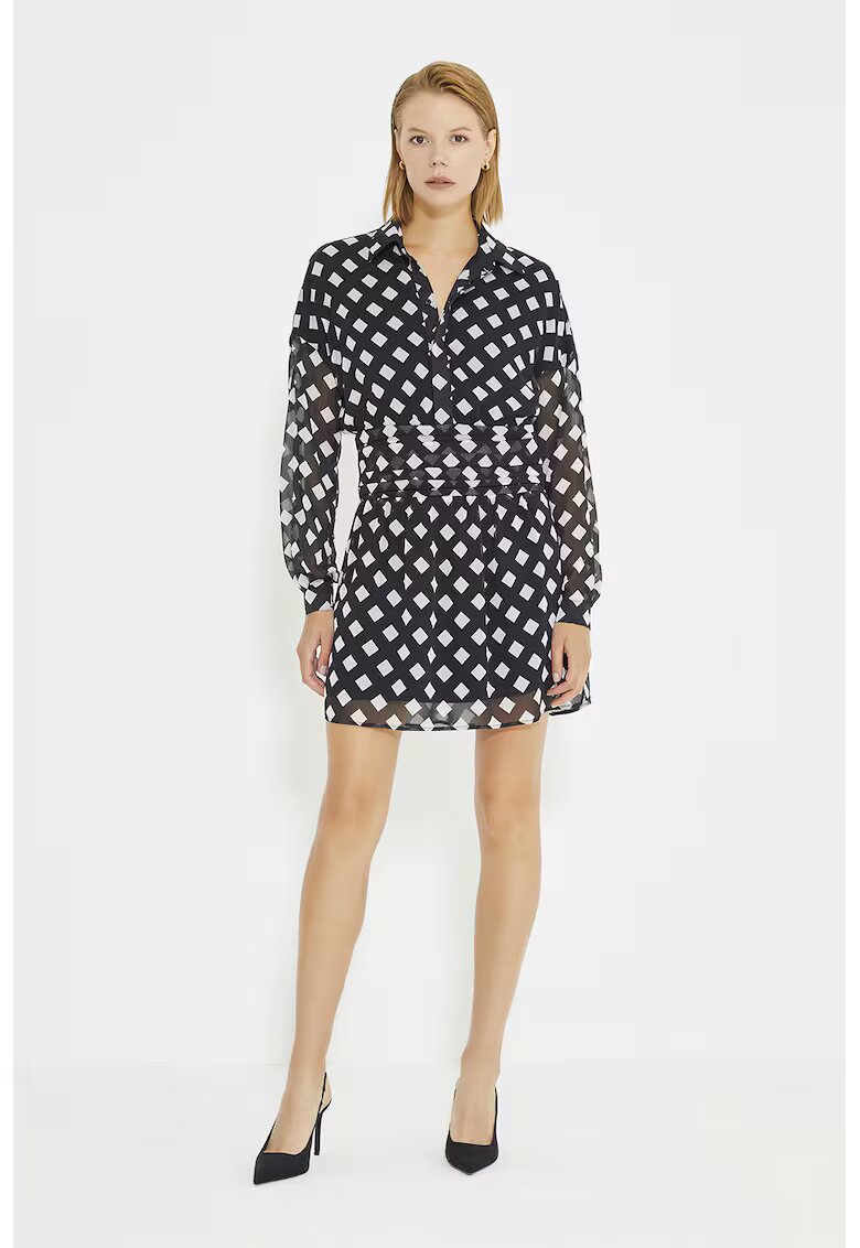 Just Like You Rochie scurta cu croiala in A - Alb/Negru