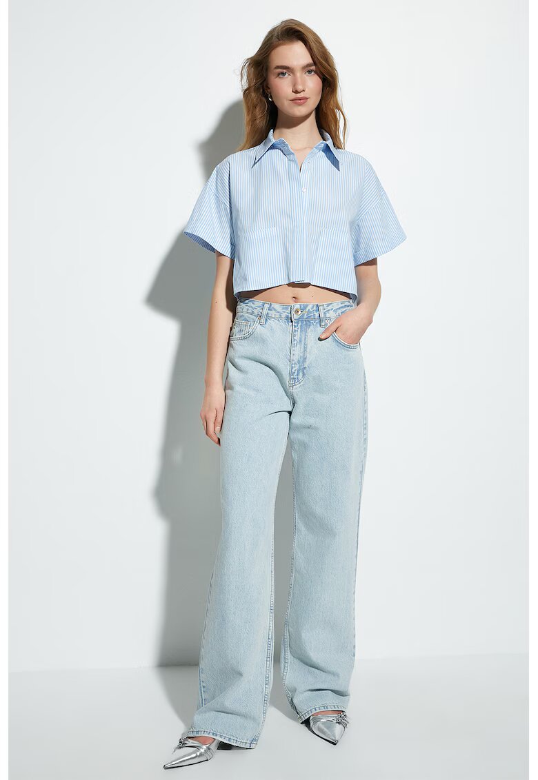 KOTON Camasa crop cu buzunare aplicate - Albastru deschis