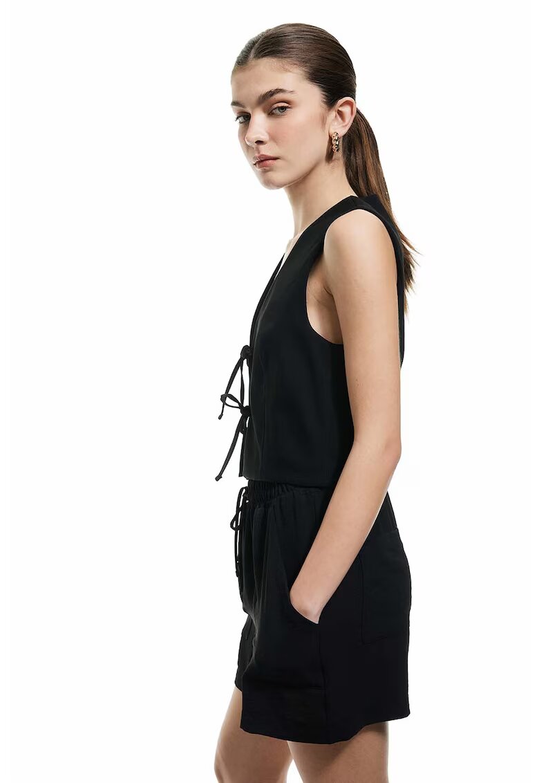 KOTON Pantaloni scurti cu snururi de ajustare - Negru