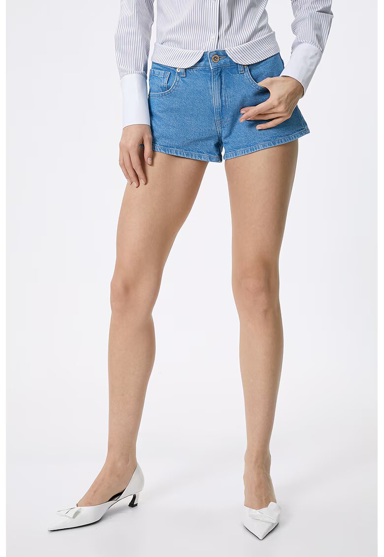 KOTON Pantaloni scurti de denim cu talie medie - Albastru
