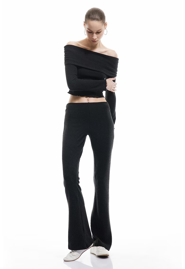 KOTON Pantaloni slim fit cu talie medie - Negru