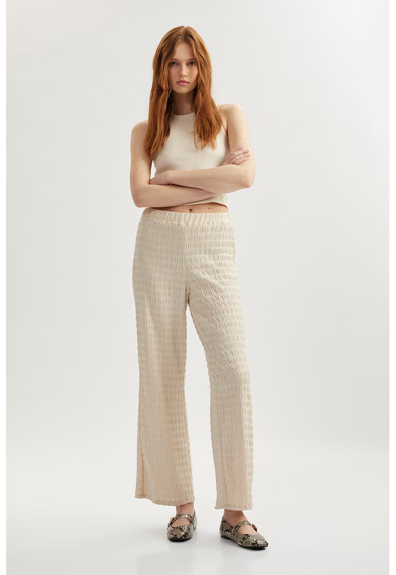 KOTON Pantaloni texturati cu croiala ampla - Bej deschis