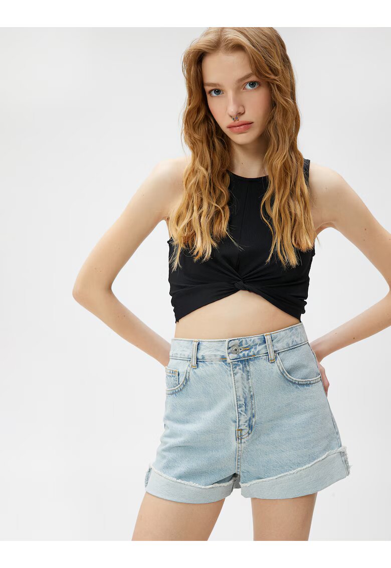 KOTON Top crop striat cu fronseu - Negru
