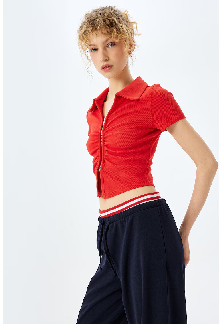KOTON Tricou crop cu fermoar si decolteu in V - Rosu
