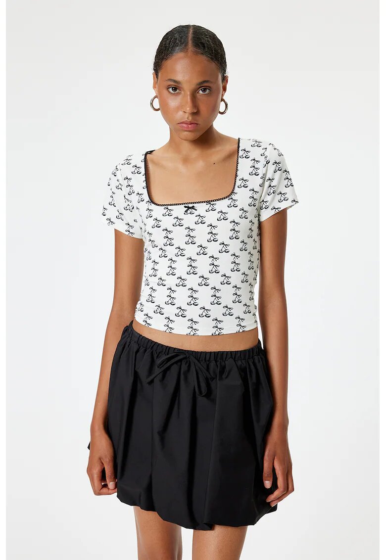 KOTON Tricou crop cu imprimeu cu fructe si decolteu patrat - Alb/Gri carbune