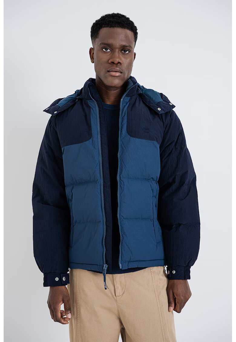 Levi's Geaca cu umplutura de puf si finisaj rezistent la apa Rockridge - Albastru/Bleumarin