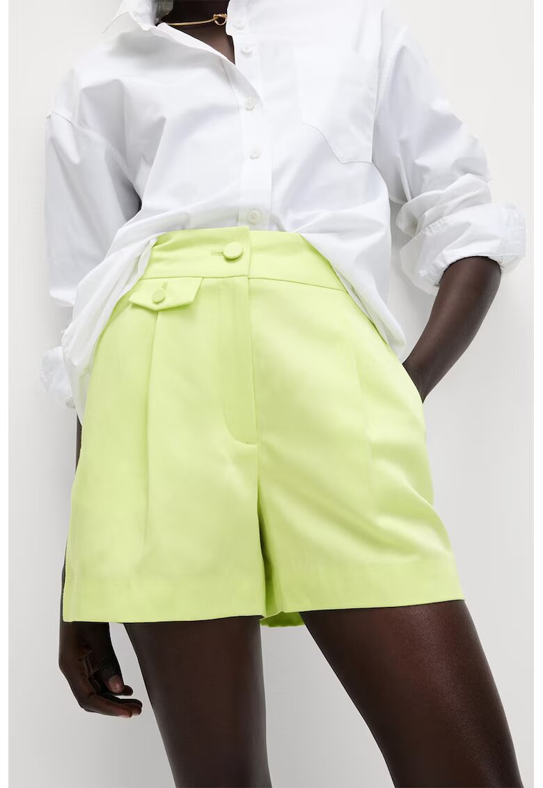 Marks  Spencer Pantaloni scurti din amestec de in cu pliuri frontale - Verde lime