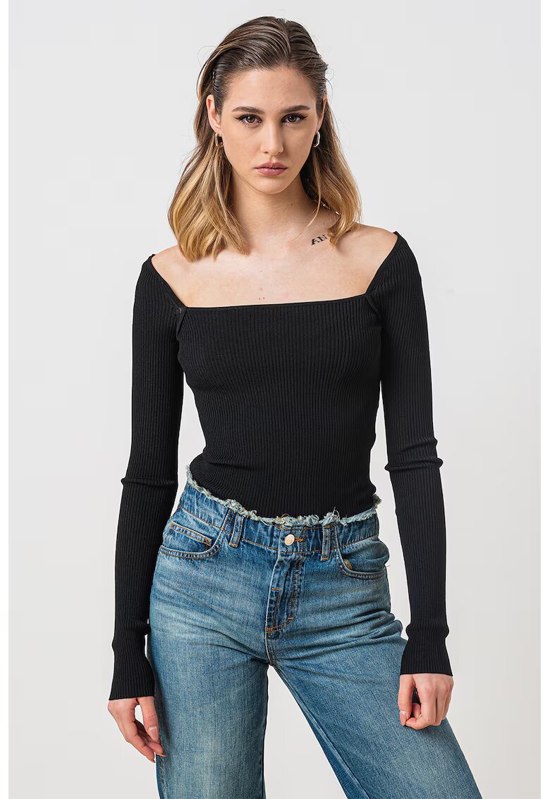 MaxCo Pulover slim fit cu decolteu patrat Tolone - Negru