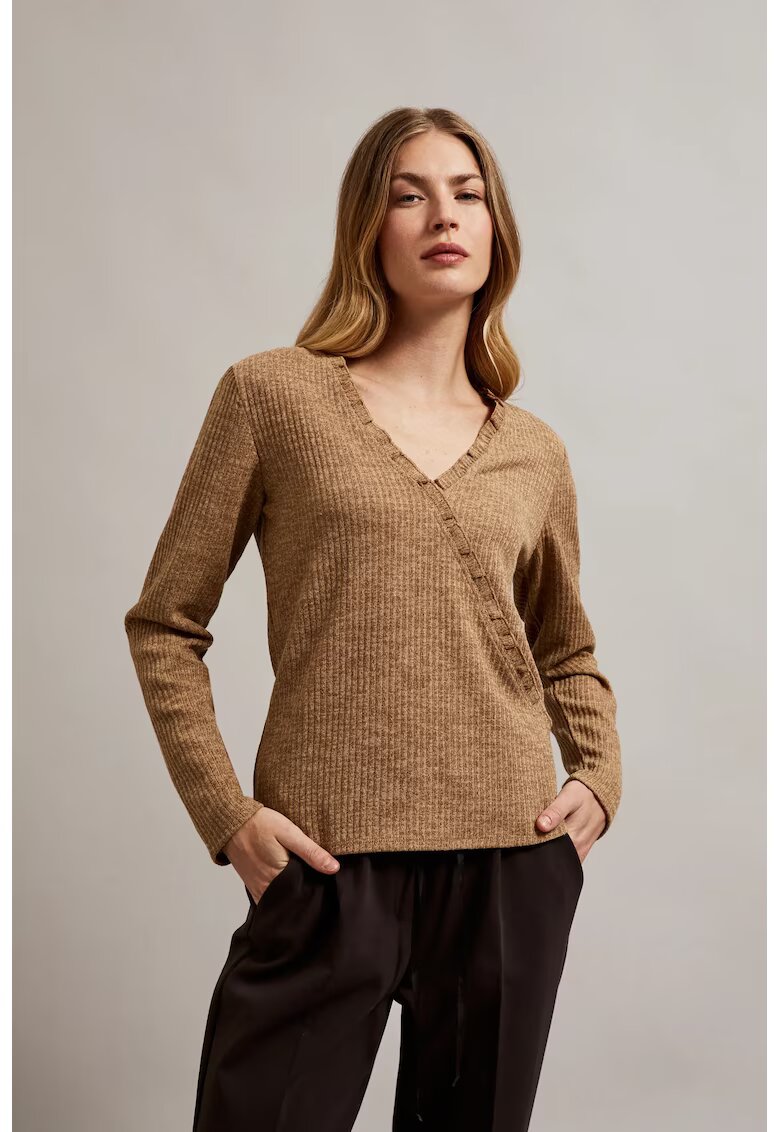 MOODO Bluza bej cu decolteu in forma de V - Bej