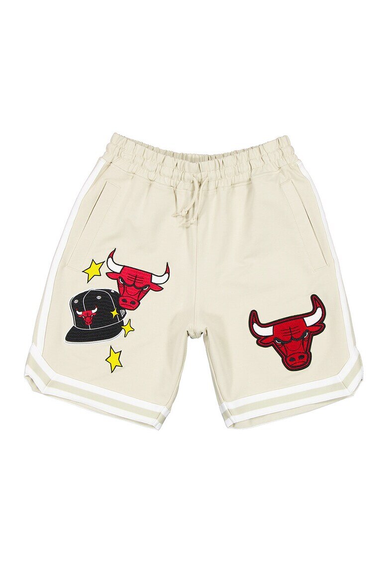 New Era Pantaloni scurti cu aplicatii Chicago Bulls - Rosu/Negru/Bej deschis