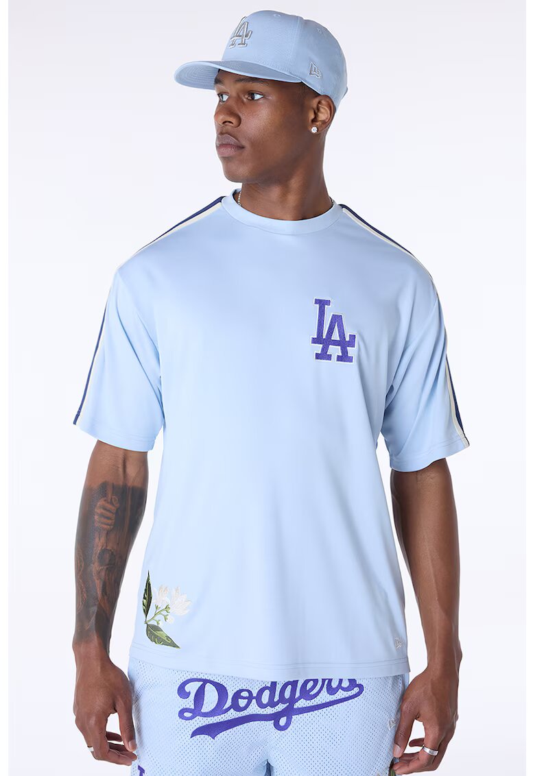 New Era Tricou cu detaliu floral brodat - Albastru pastel/Bleumarin