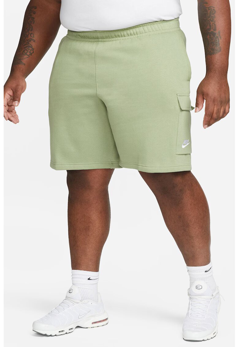 Nike Bermude sport cargo Sportswear Club - Verde fistic