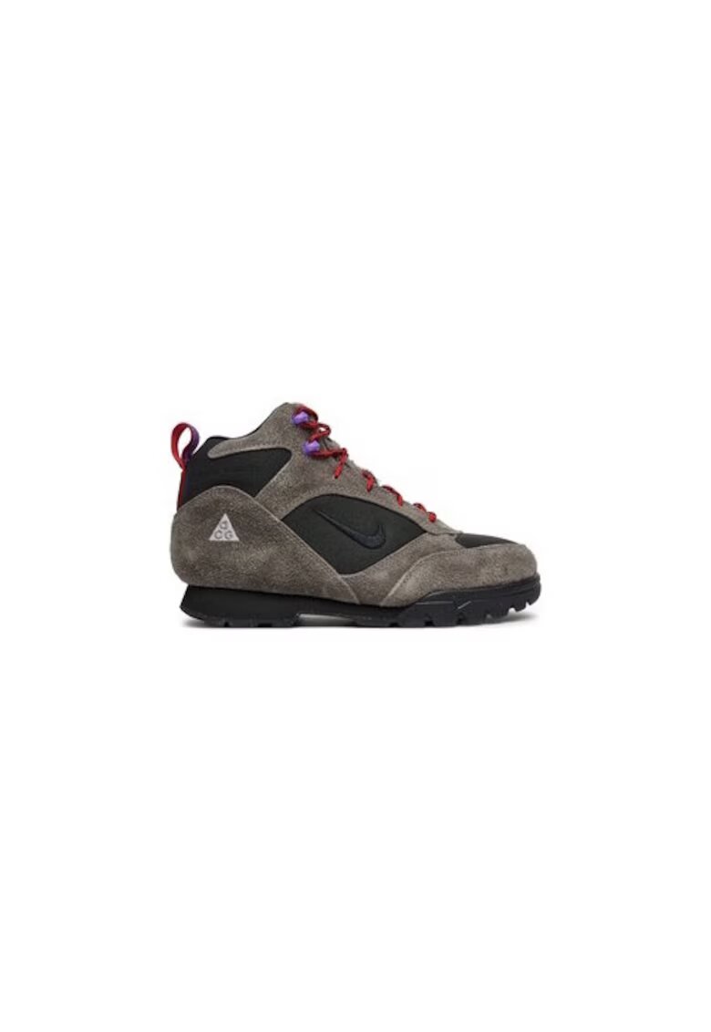 Nike Bocanci trekking barbati 305137616 - Piele naturala - Negru - Negru