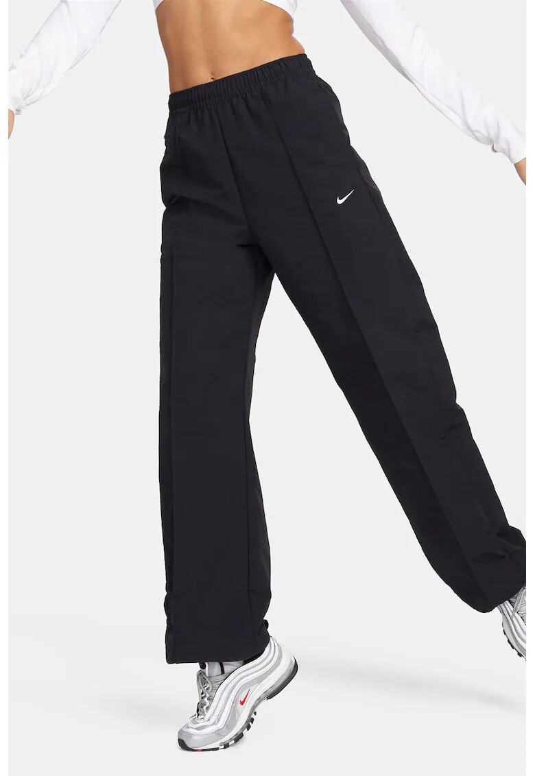 Nike Pantaloni cu croiala ampla cu buzunare laterale - Negru