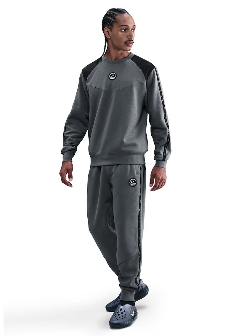 Nike Pantaloni de trening conici cu talie medie - Negru/Gri inchis