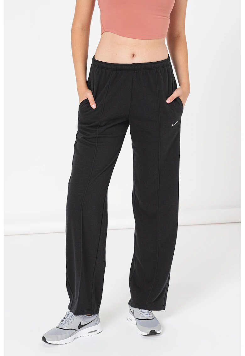 Nike Pantaloni drepti de trening Sportswear Chill - Negru