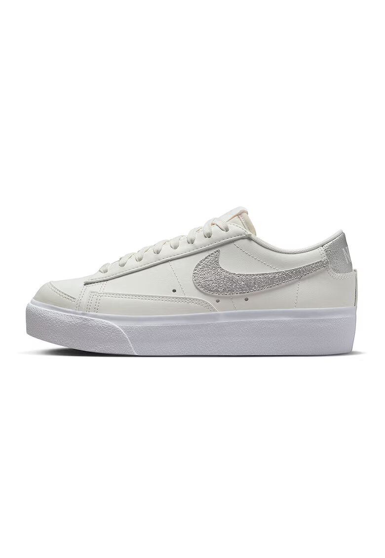 Nike Pantofi sport cu detalii metalizate Blazer - Alb murdar/Argintiu
