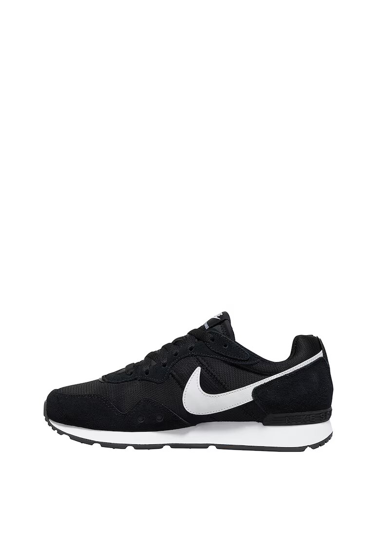 Nike Pantofi sport de piele intoarsa - cu insertii de plasa Venture Runner