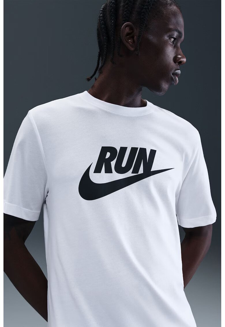 Nike Tricou cu imprimeu logo - pentru alergare - Alb