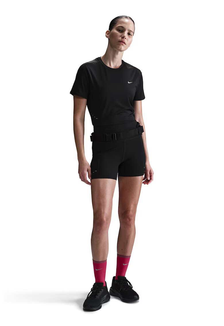 Nike Tricou cu tehnologie Dri-FIT si logo reflectorizant - pentru alergare Swift - Negru/Argintiu