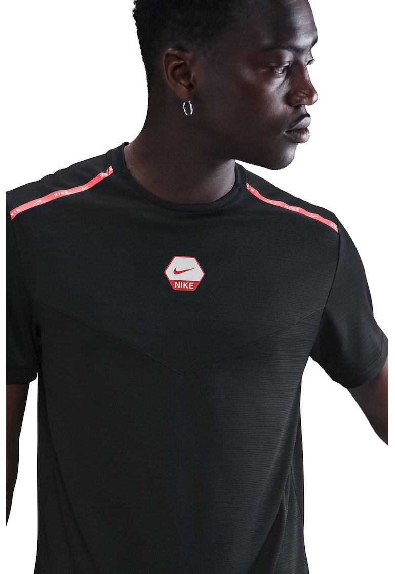 Nike Tricou regular fit - Negru