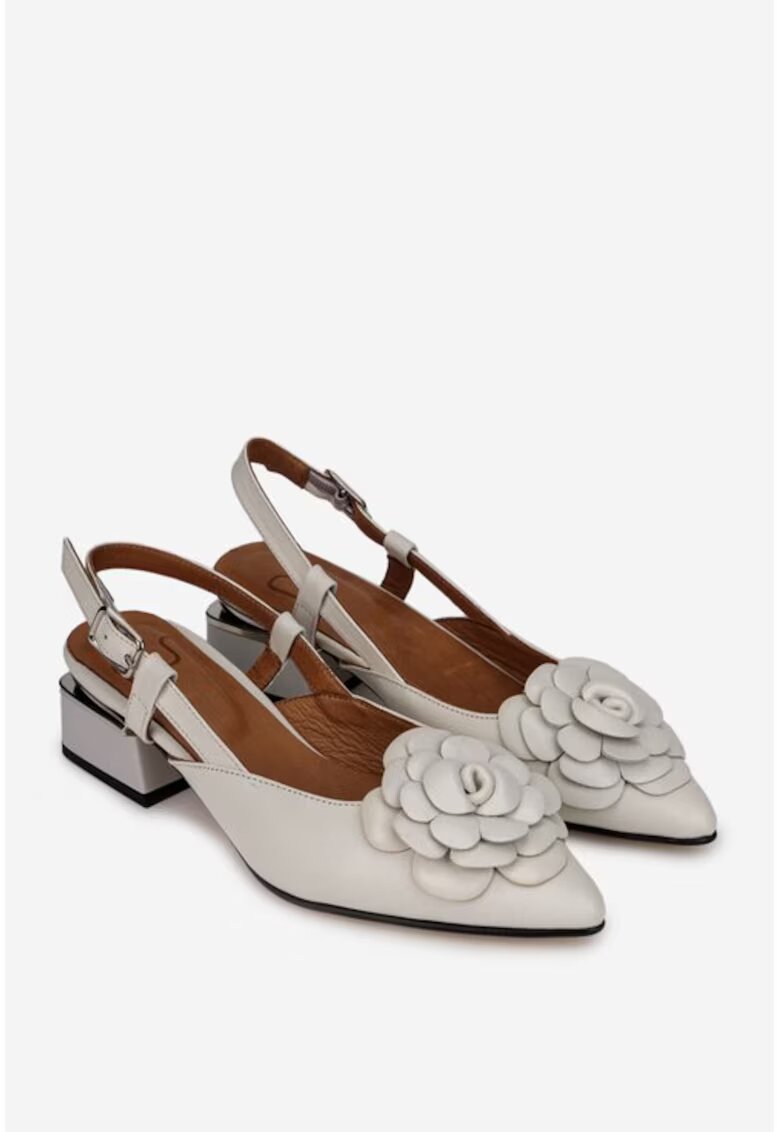 NUR Pantofi dama bej din piele cu ornament floare