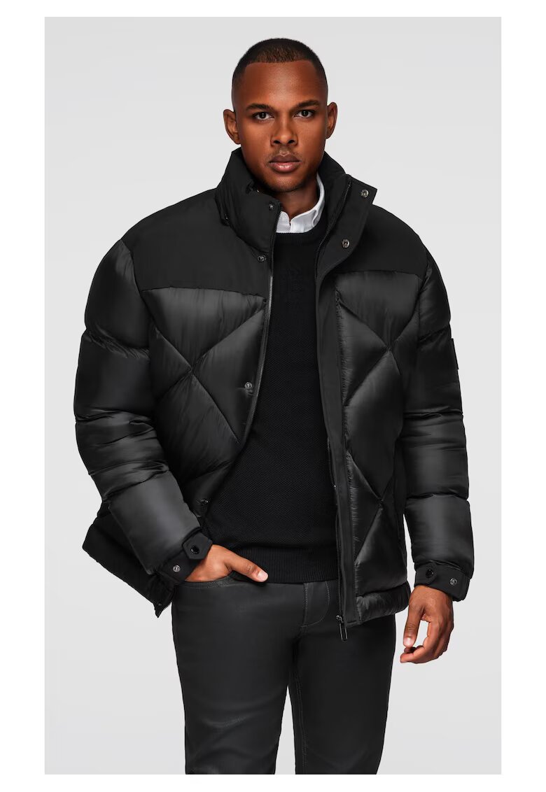 OMBRE Geaca cu gluga si matlasare geometrica OM-JAHP-0237 - Negru