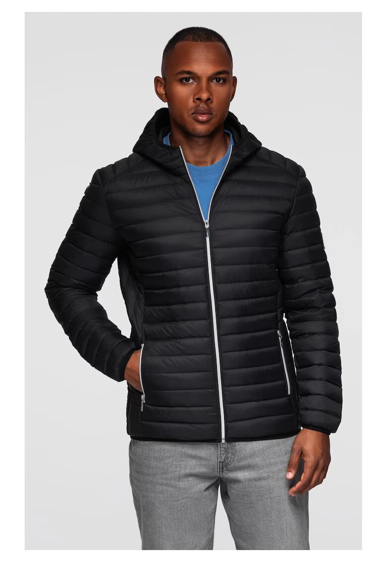 OMBRE Jacheta ultra-usoara din puf cu gluga OM-JALP-0211 - Negru