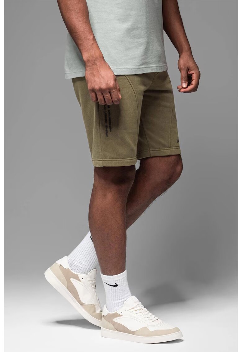 OMBRE Pantaloni scurti slim fit din amestec de bumbac - Verde masliniu