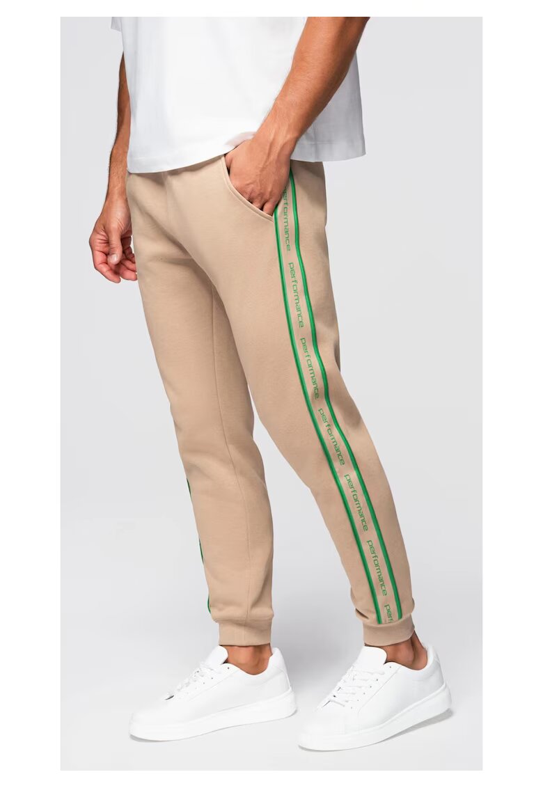 OMBRE Pantaloni sport jogger cu dungi OM-PASK-0284 - Maro