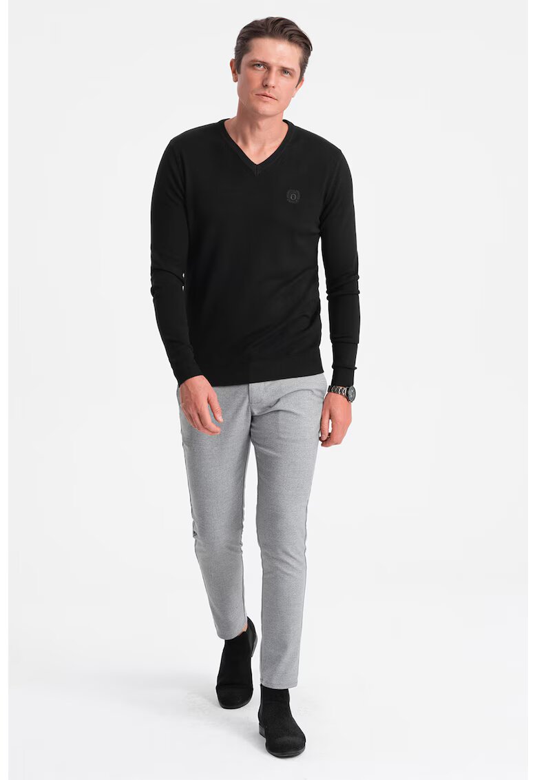 OMBRE Pulover slim fit cu decolteu in V - Negru