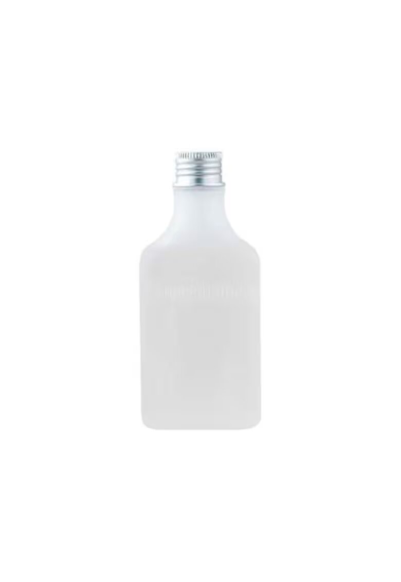 ongredients Esenta hranitoare cu 93% apa de ceai verde - 150ml
