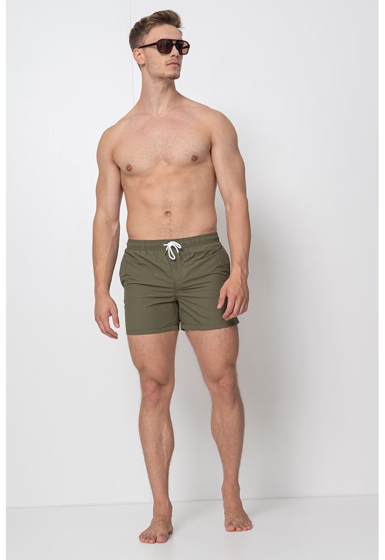 OVS Pantaloni scurti de baie cu talie medie - Verde feriga