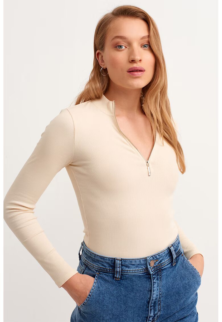 OXXO Bluza slim fit cu fermoar scurt - Maro nisip