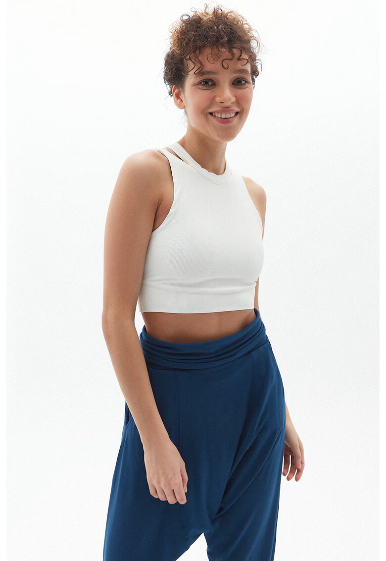 OXXO Top crop cu decupaje - Alb