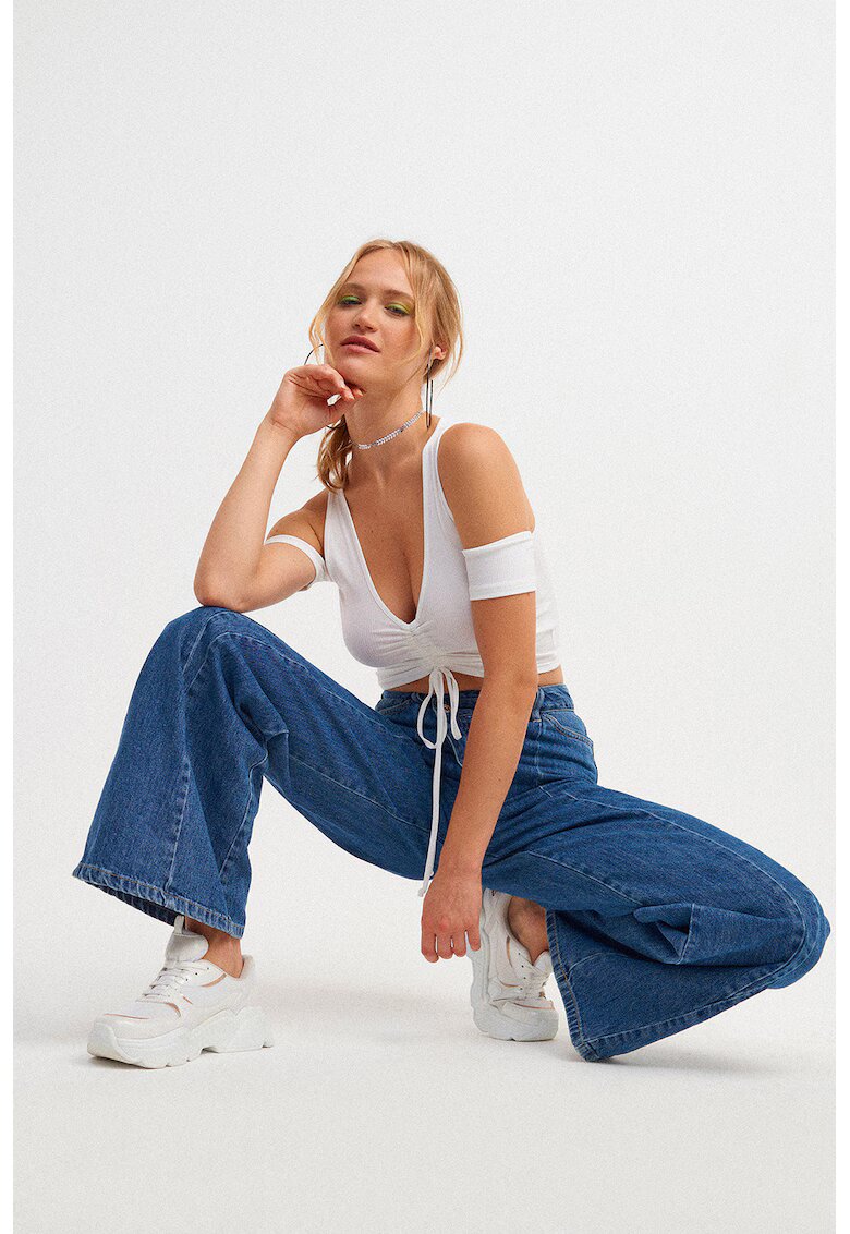 OXXO Top slim-fit cu fronseu - Alb