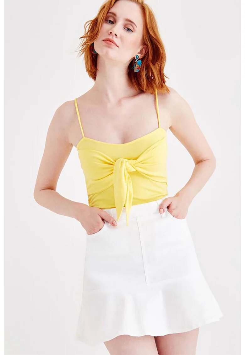 OXXO Top slim fit cu funda - Galben pal