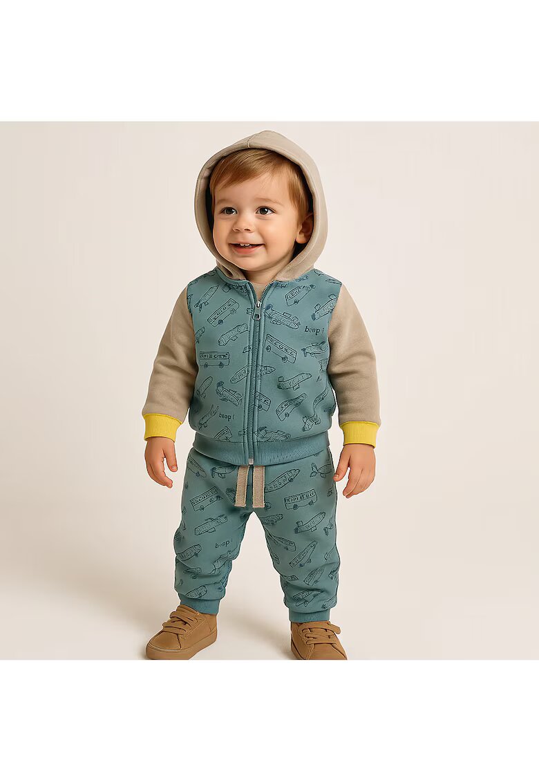 Panco Set 2 piese sport: Bluza cu maneca lunga si gluga - pantaloni imprimati - Super Skater - Verde Mint si Bej - pentru baietei - Verde