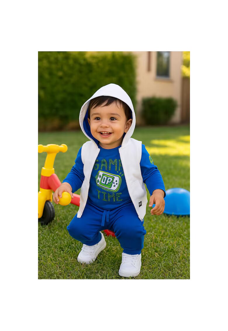 Panco Set 3 piese sport: Bluza cu maneca lunga imprimata - pantaloni si vesta - Gaming Mode - Albastru Electric si Alb - pentru baietei - Alb