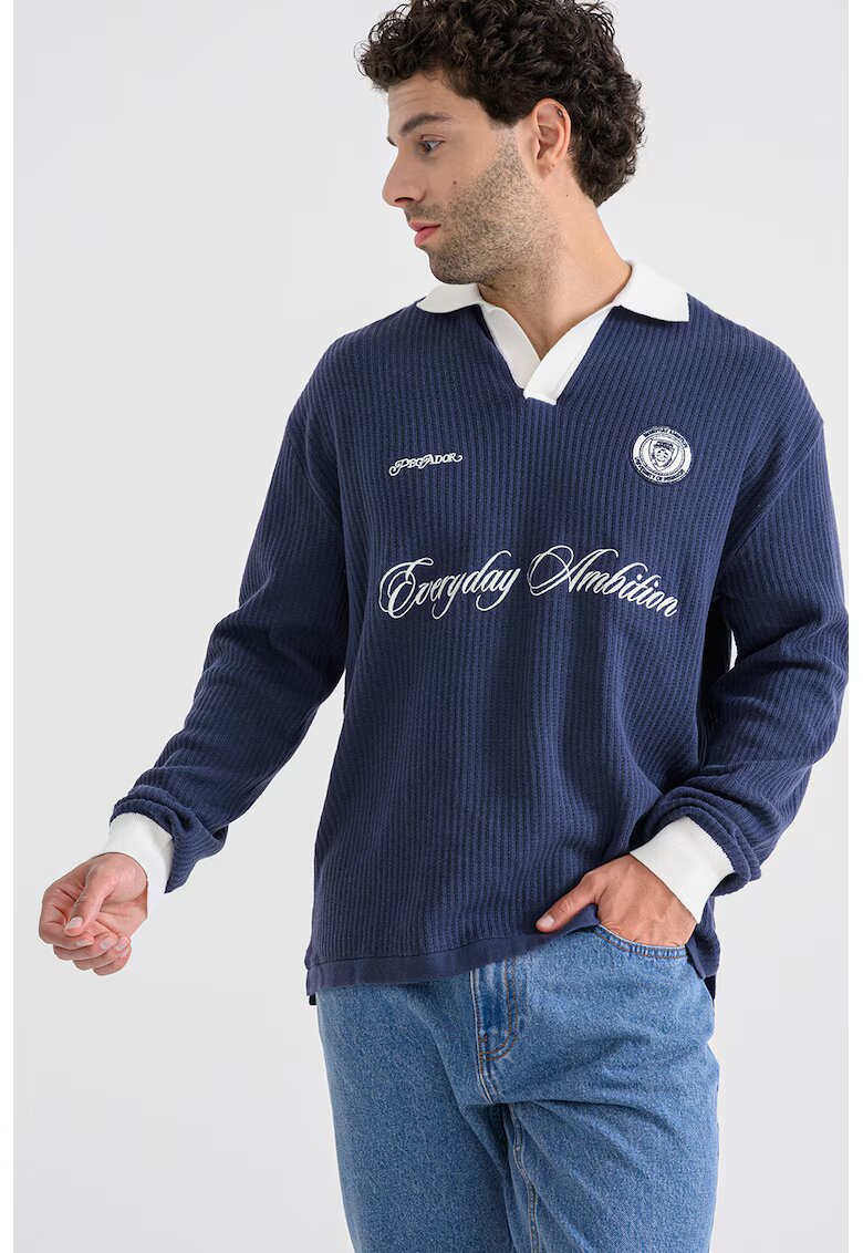 Pegador Bluza polo striata cu text brodat - Albastru indigo