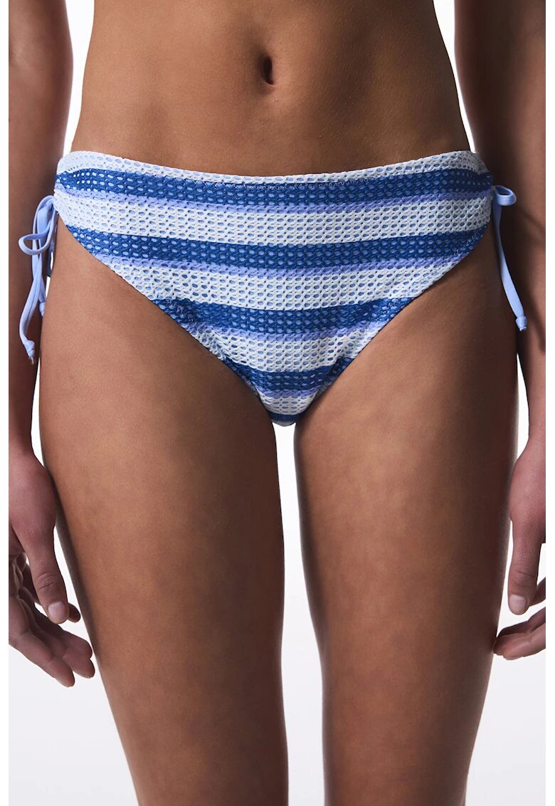 Penti Slip brazilian cu aspect tricotat - model in dungi si snur lateral - Alb/Albastru
