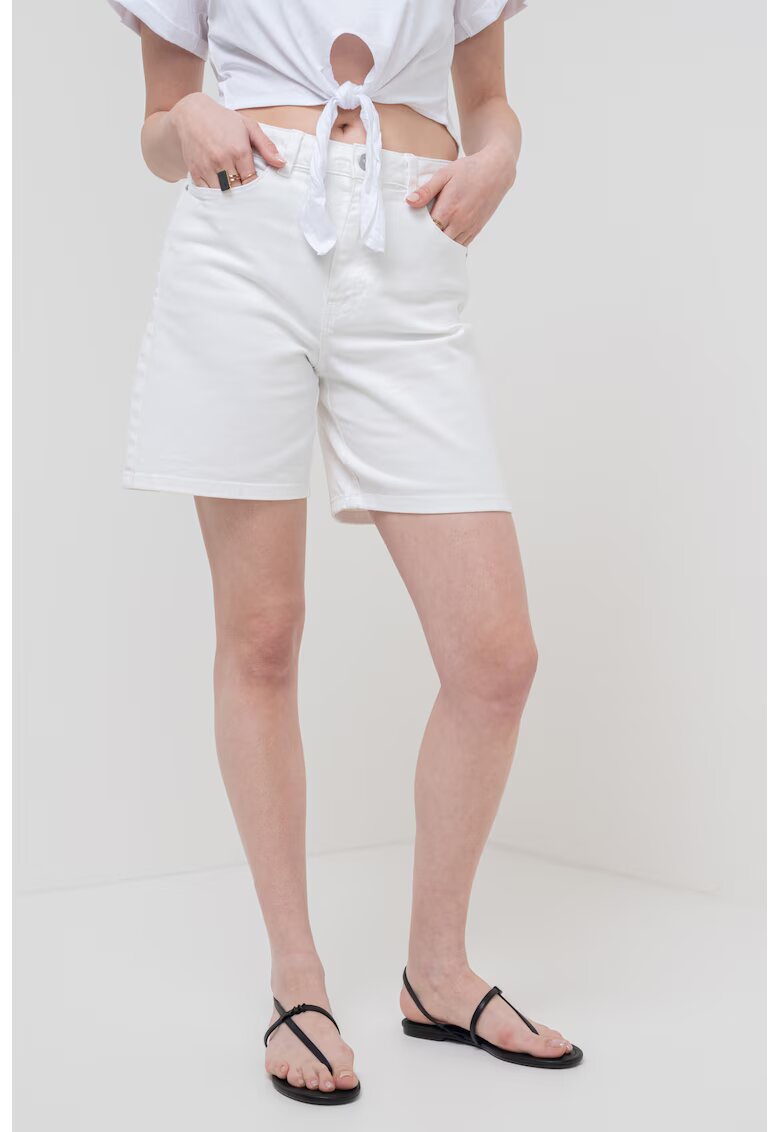 Pieces Pantaloni scurti de denim cu buzunare - Alb optic