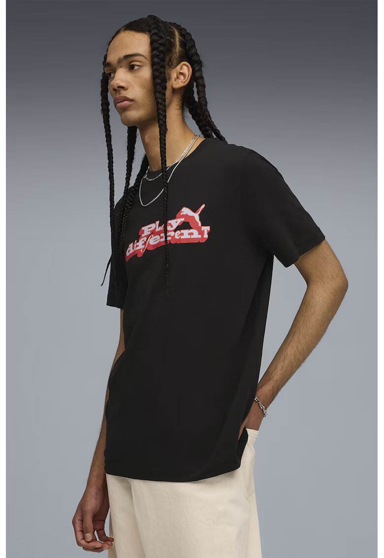 Puma Tricou cu decolteu la baza gatului si imprimeu grafic - Alb/Negru/Coral