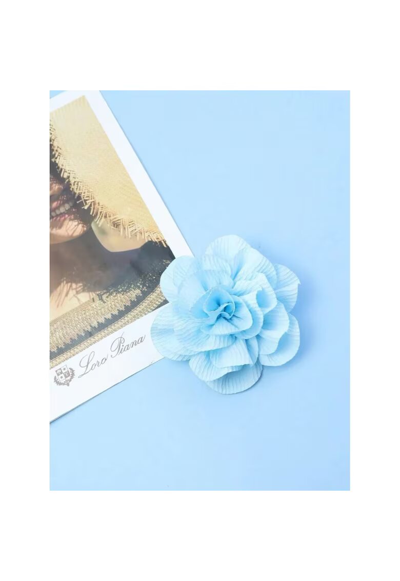 Pursehuit Brosa tip floare - bleu - Bertha C22
