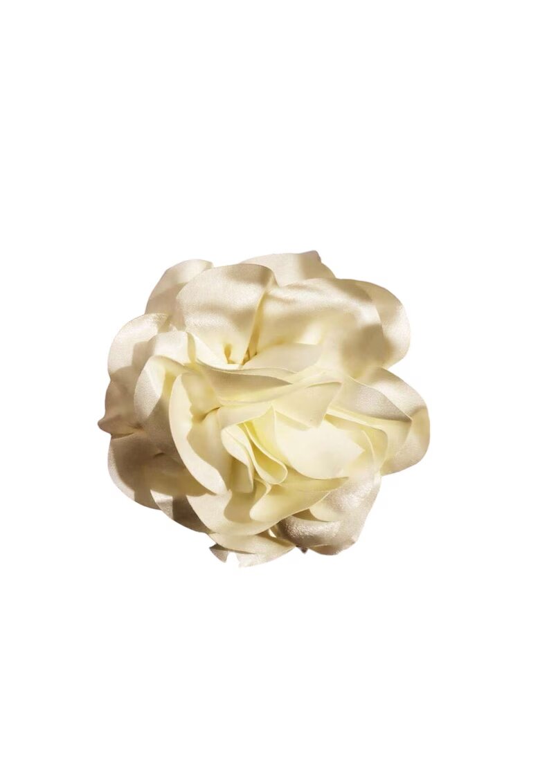 Pursehuit Brosa tip floare supradimensionata - alb unt - Balzer C12