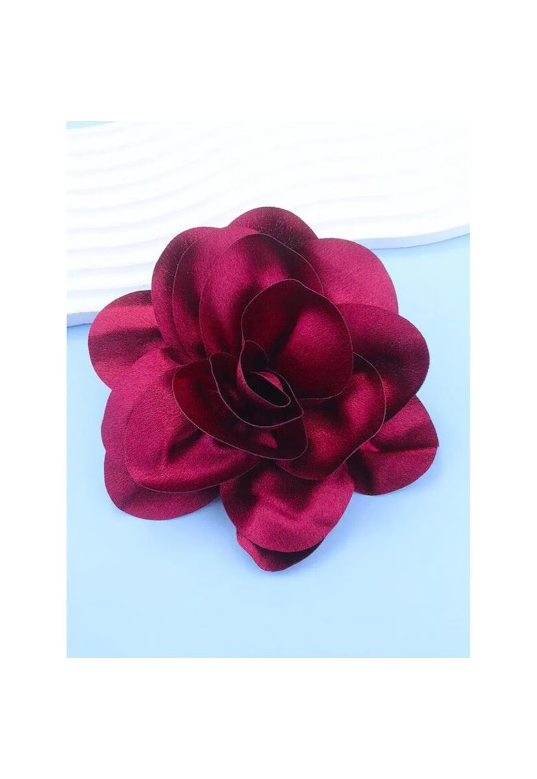 Pursehuit Brosa tip floare supradimensionata - visinie - Beatrice C22