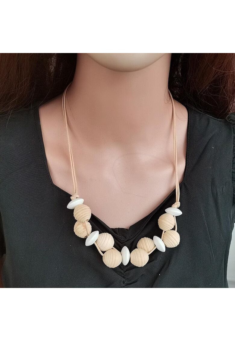 Pursehuit Colier bej - cu piese din lemn - Candace C11 -